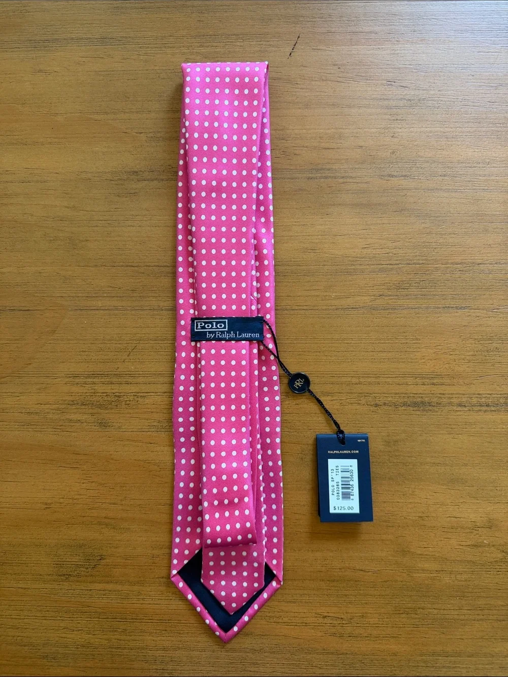Polo Ralph Lauren Men’s Silk Tie Pink and White Dot NWT.